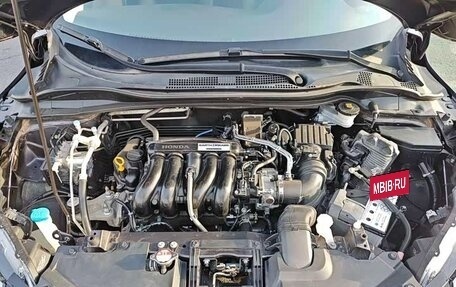 Honda Vezel, 2021 год, 1 970 000 рублей, 18 фотография