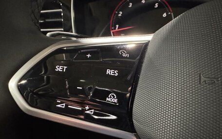 Volkswagen Touareg III, 2025 год, 8 250 000 рублей, 17 фотография