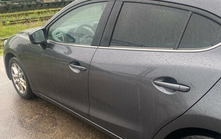 Mazda 3, 2018 год, 1 230 000 рублей, 2 фотография