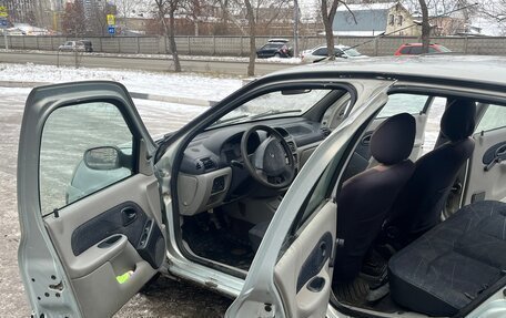 Renault Symbol I, 2002 год, 160 000 рублей, 6 фотография