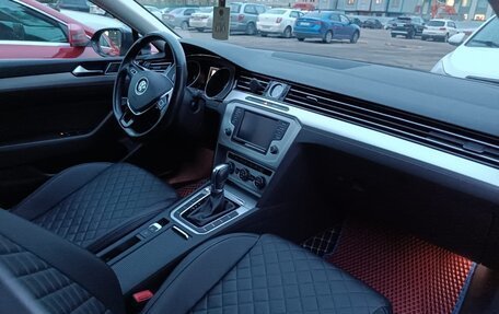 Volkswagen Passat B8 рестайлинг, 2015 год, 2 200 000 рублей, 4 фотография