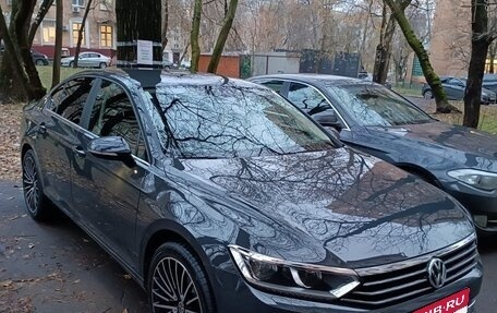 Volkswagen Passat B8 рестайлинг, 2015 год, 2 200 000 рублей, 5 фотография