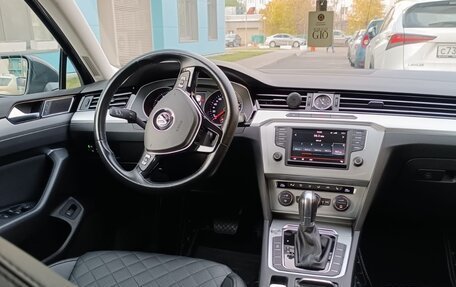 Volkswagen Passat B8 рестайлинг, 2015 год, 2 200 000 рублей, 15 фотография