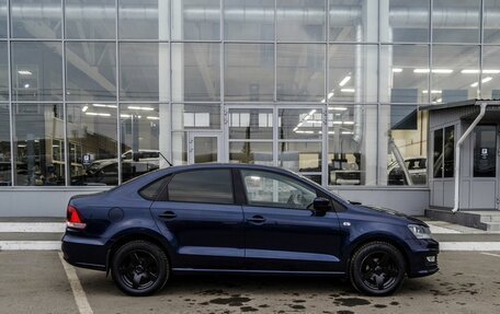 Volkswagen Polo VI (EU Market), 2015 год, 900 000 рублей, 8 фотография