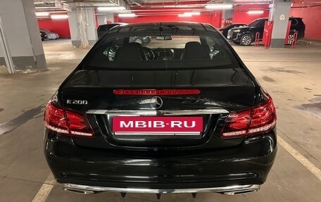 Mercedes-Benz E-Класс, 2015 год, 1 950 000 рублей, 5 фотография