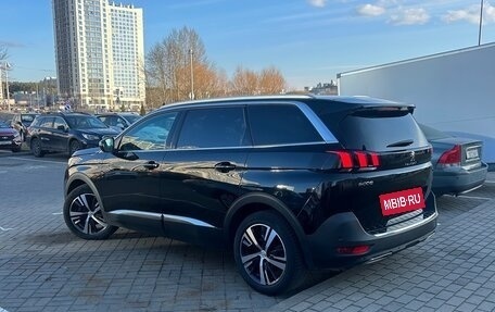 Peugeot 5008 II, 2019 год, 1 700 000 рублей, 3 фотография