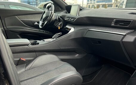 Peugeot 5008 II, 2019 год, 1 700 000 рублей, 15 фотография