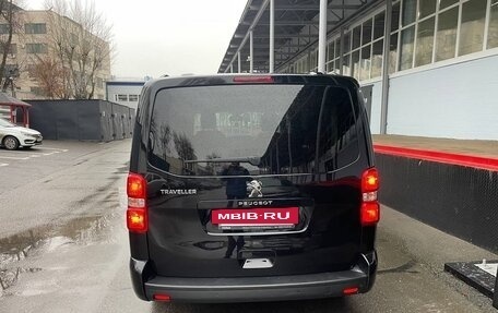 Peugeot Traveller I, 2022 год, 4 000 000 рублей, 5 фотография
