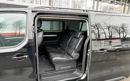 Peugeot Traveller I, 2022 год, 4 000 000 рублей, 9 фотография