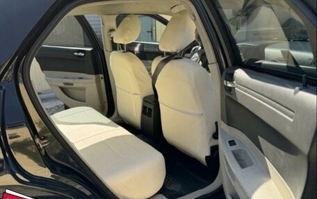 Chrysler 300C II, 2005 год, 990 000 рублей, 7 фотография