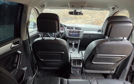 Volkswagen Tiguan II, 2018 год, 2 850 000 рублей, 11 фотография