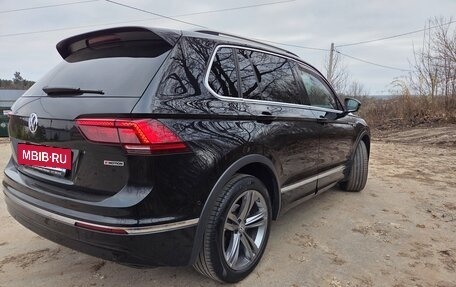 Volkswagen Tiguan II, 2018 год, 2 850 000 рублей, 7 фотография