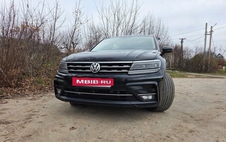 Volkswagen Tiguan II, 2018 год, 2 850 000 рублей, 15 фотография