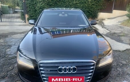 Audi A8, 2010 год, 999 999 рублей, 2 фотография