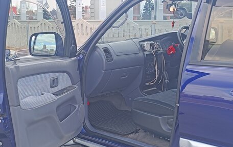 Toyota Hilux Surf III рестайлинг, 1996 год, 2 000 000 рублей, 9 фотография