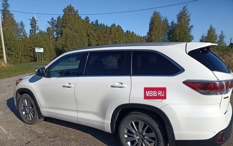 Toyota Highlander III, 2014 год, 2 690 000 рублей, 9 фотография