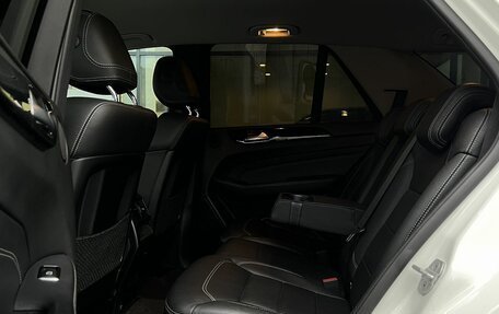 Mercedes-Benz M-Класс, 2014 год, 2 290 000 рублей, 32 фотография