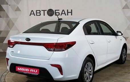 KIA Rio IV, 2018 год, 1 300 000 рублей, 3 фотография