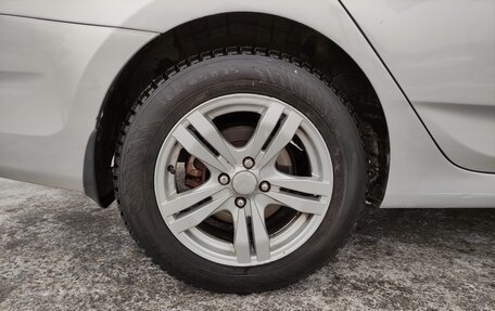 Hyundai Solaris II рестайлинг, 2011 год, 695 000 рублей, 12 фотография