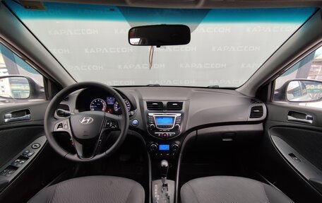 Hyundai Solaris II рестайлинг, 2011 год, 695 000 рублей, 6 фотография