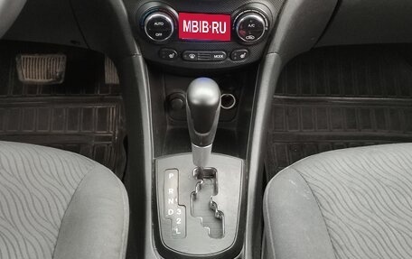 Hyundai Solaris II рестайлинг, 2011 год, 695 000 рублей, 11 фотография