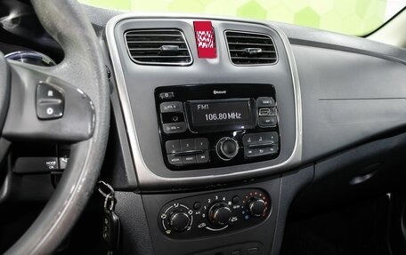 Renault Sandero II рестайлинг, 2017 год, 1 050 000 рублей, 17 фотография