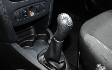 Renault Sandero II рестайлинг, 2017 год, 1 050 000 рублей, 19 фотография