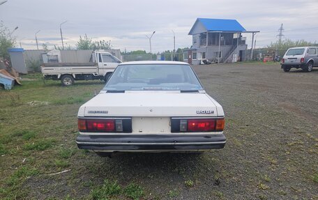 Nissan Bluebird VIII, 1983 год, 240 000 рублей, 5 фотография