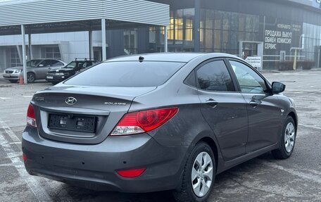 Hyundai Solaris II рестайлинг, 2011 год, 880 000 рублей, 6 фотография