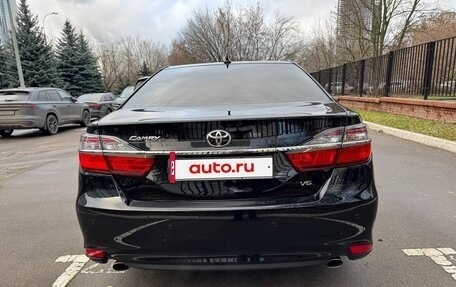Toyota Camry, 2017 год, 2 600 000 рублей, 4 фотография