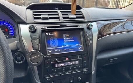 Toyota Camry, 2017 год, 2 600 000 рублей, 12 фотография