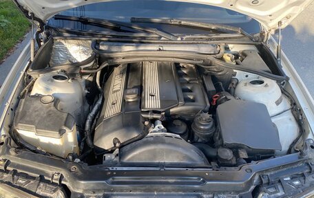 BMW 3 серия, 2003 год, 550 000 рублей, 7 фотография