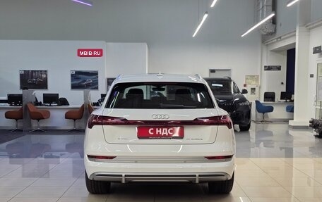 Audi e-tron I, 2022 год, 5 350 000 рублей, 6 фотография