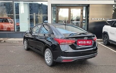Hyundai Solaris II рестайлинг, 2021 год, 1 760 000 рублей, 7 фотография