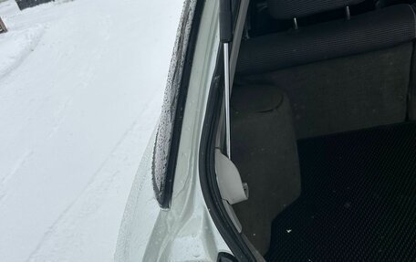 Subaru Impreza III, 2001 год, 380 000 рублей, 9 фотография