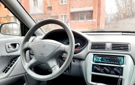 Mitsubishi Galant VIII, 2002 год, 210 000 рублей, 11 фотография