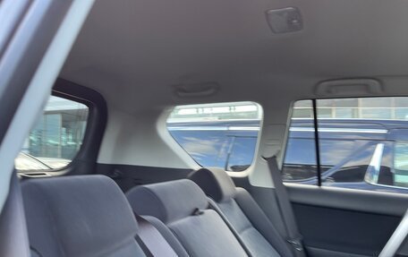 Toyota Land Cruiser Prado 150 рестайлинг 2, 2019 год, 4 500 000 рублей, 4 фотография