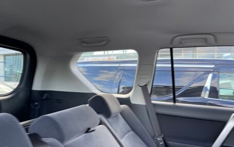 Toyota Land Cruiser Prado 150 рестайлинг 2, 2019 год, 4 500 000 рублей, 33 фотография