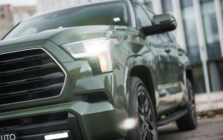 Toyota Sequoia, 2023 год, 11 990 000 рублей, 5 фотография