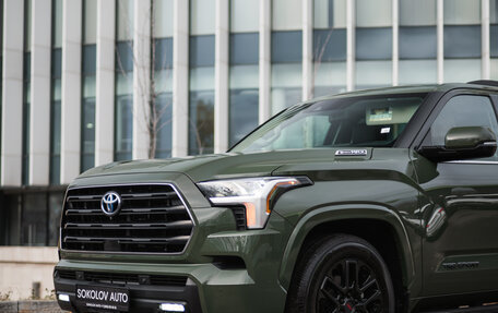 Toyota Sequoia, 2023 год, 11 990 000 рублей, 7 фотография