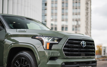 Toyota Sequoia, 2023 год, 11 990 000 рублей, 12 фотография