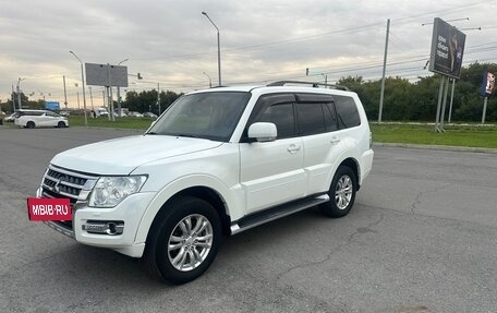 Mitsubishi Pajero IV, 2014 год, 2 450 000 рублей, 6 фотография