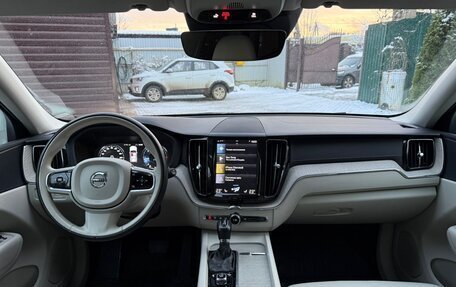 Volvo XC60 II, 2018 год, 3 950 000 рублей, 10 фотография