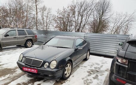 Mercedes-Benz CLK-Класс, 2000 год, 450 000 рублей, 1 фотография