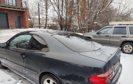 Mercedes-Benz CLK-Класс, 2000 год, 450 000 рублей, 5 фотография