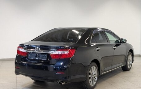 Toyota Camry, 2013 год, 1 390 000 рублей, 3 фотография