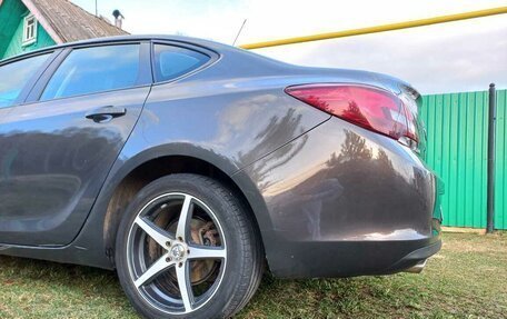 Opel Astra J, 2013 год, 570 000 рублей, 5 фотография