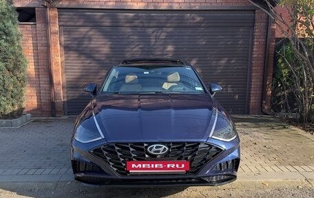 Hyundai Sonata VIII, 2021 год, 2 550 000 рублей, 2 фотография