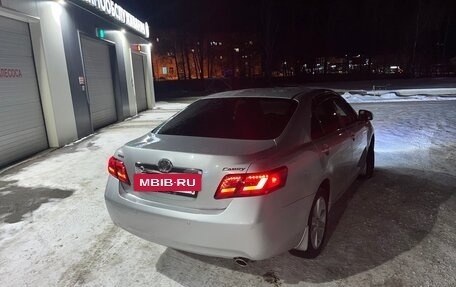 Toyota Camry, 2009 год, 1 290 000 рублей, 4 фотография