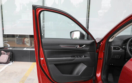 Mazda CX-5 II, 2025 год, 2 349 000 рублей, 18 фотография